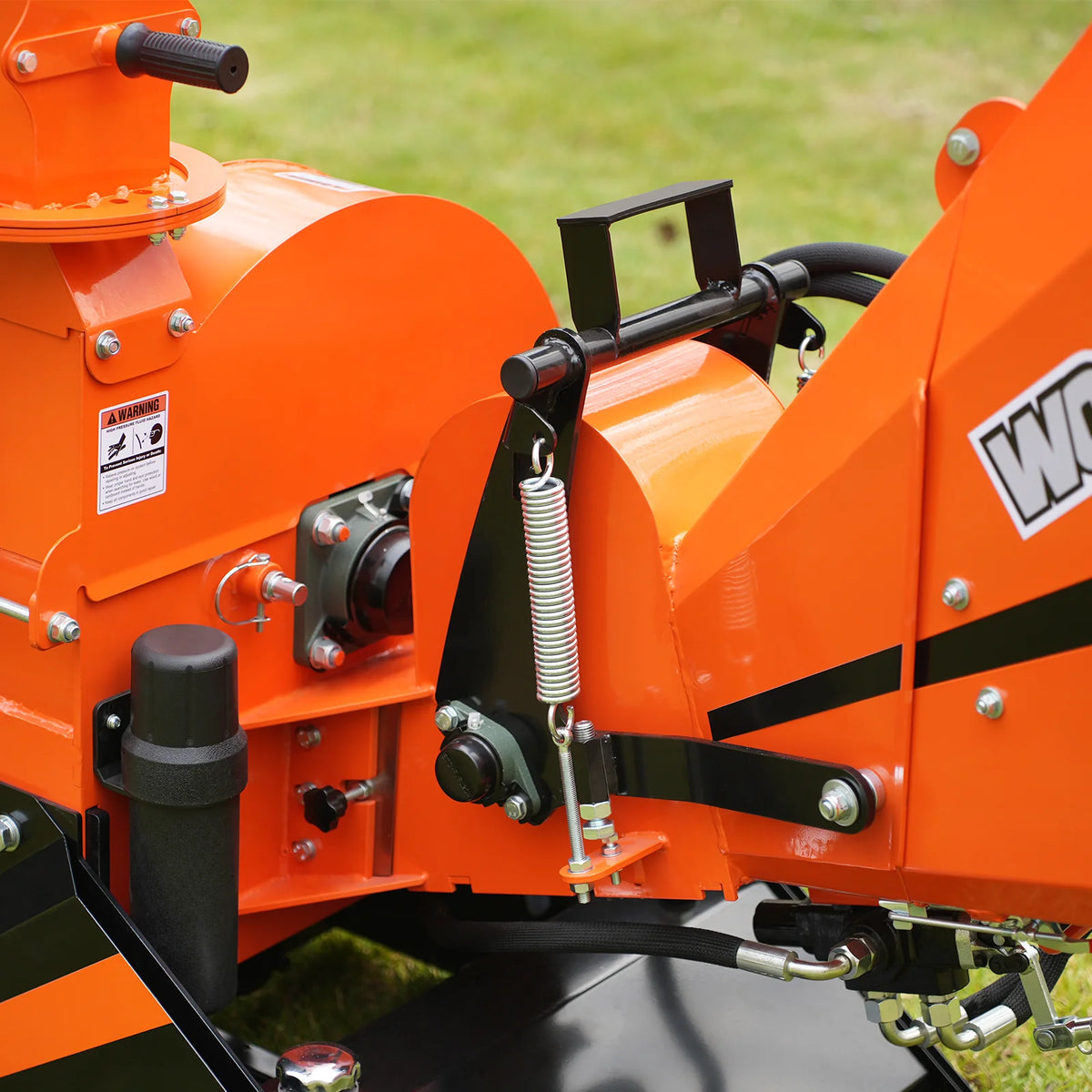 6" 3 Point Hydraulic Feeding PTO Wood Chipper for 20-50HP Tractor, WC68H