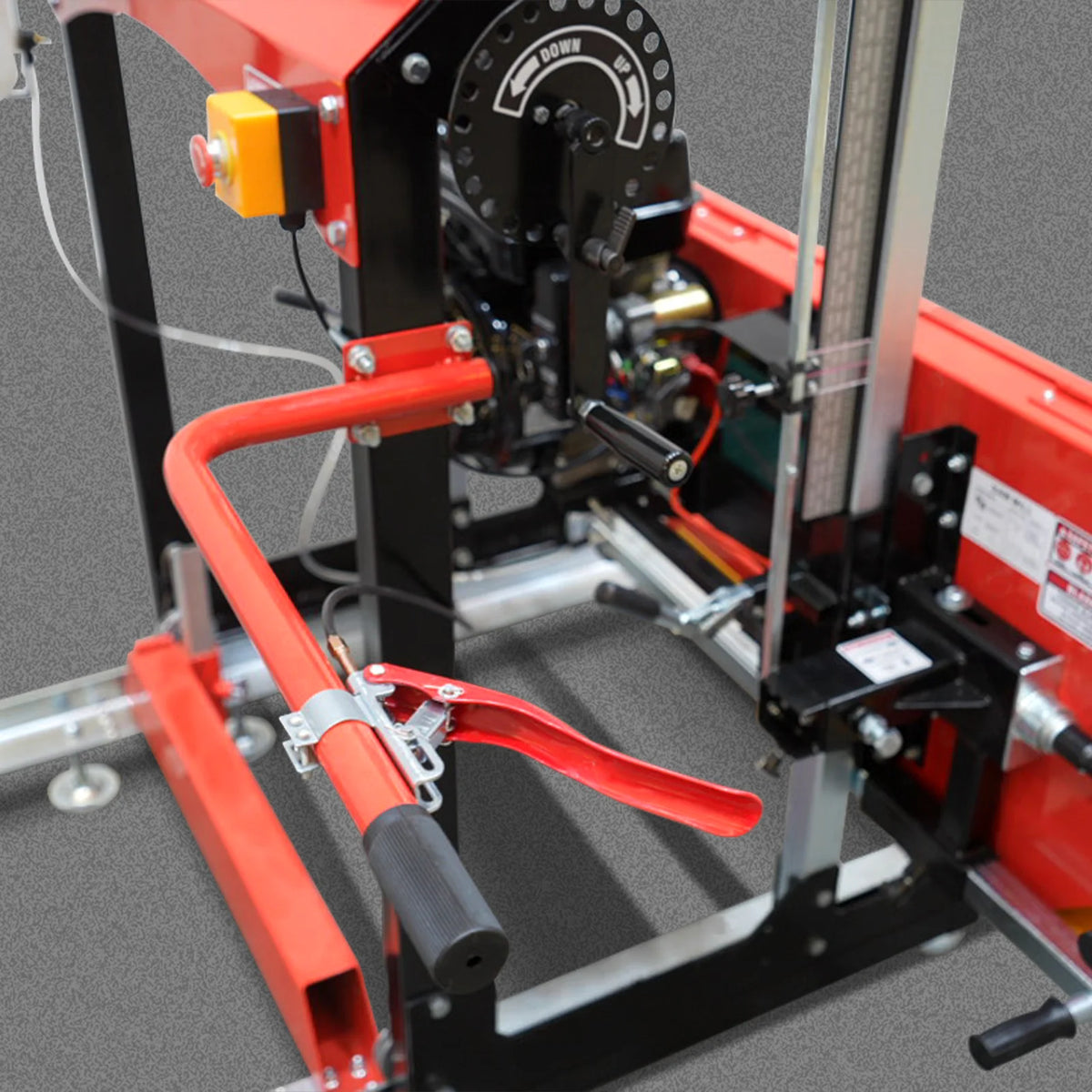 32" Portable Sawmill (5 x Blades Included), 420cc 13.4HP E-Start Gasoline Engine, 26.5" Board Width, 20' Track Length (13' Track Length + 6.4' Track Extension Included) , SM-32